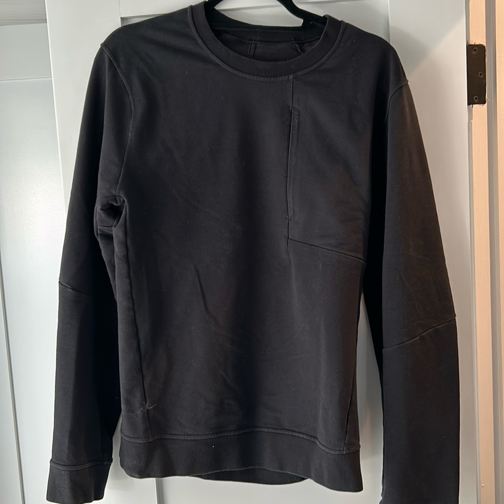 Lululemon Black Crewneck - Medium